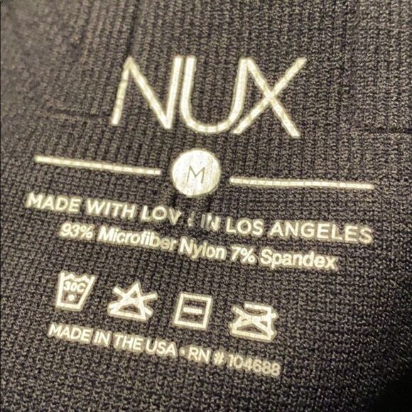 Nux Awakened Black Moderate Compression Leggings - Picture 4 of 8